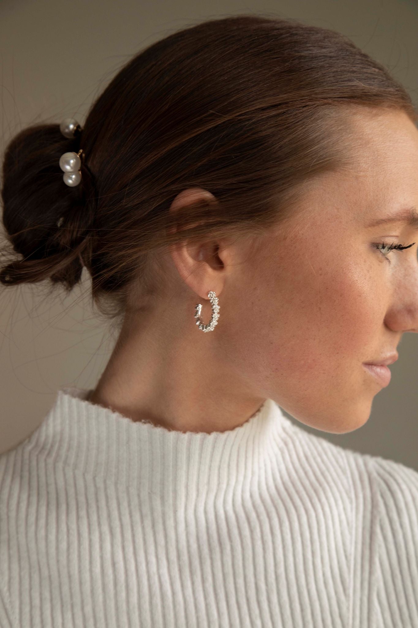 Julie Örhänge Silver - Silver