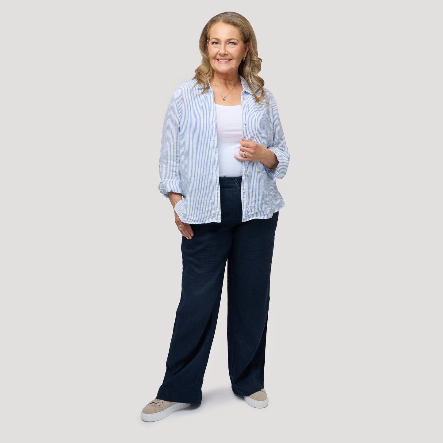 Louise pellavapaita -Raidallinen