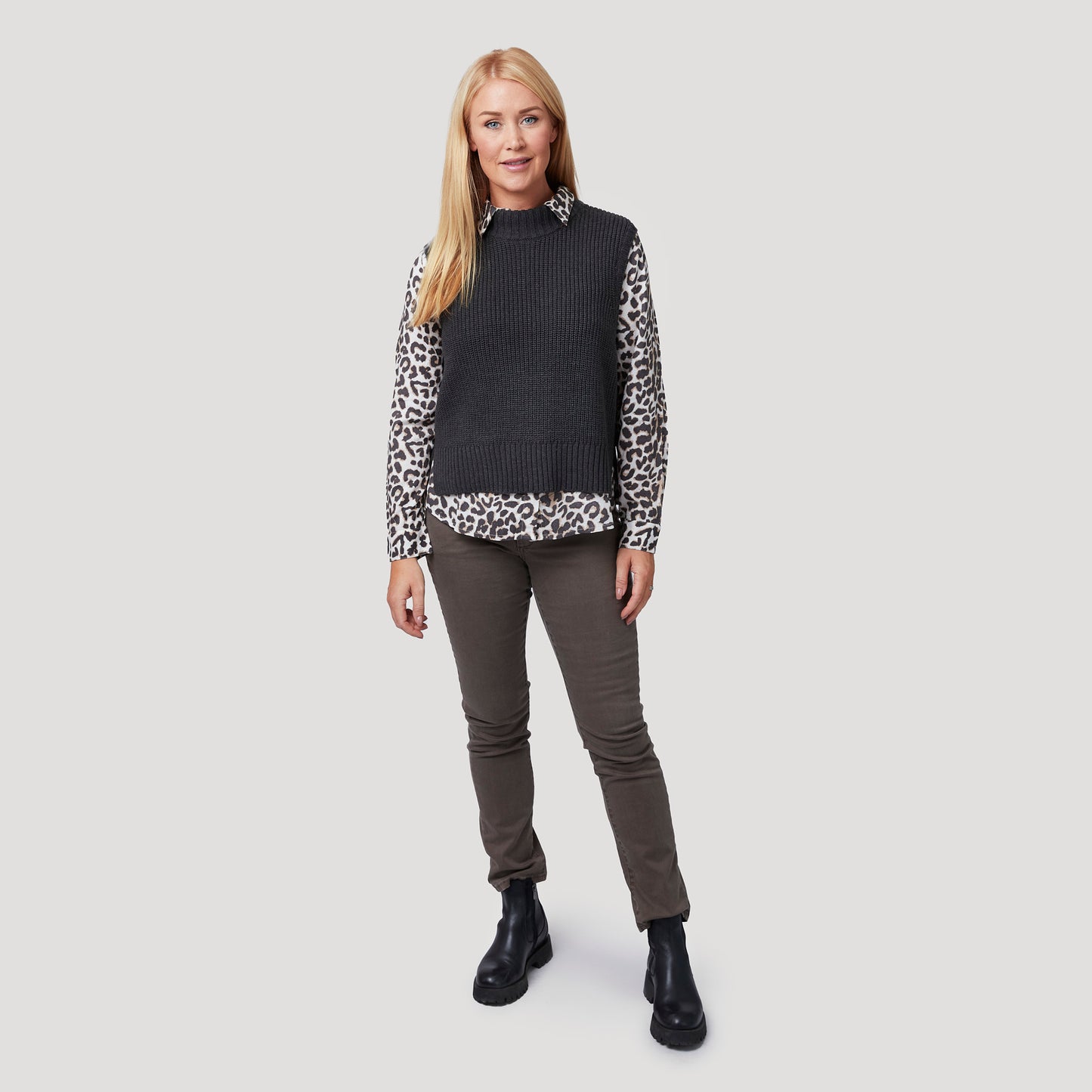 Nydia blus - Leopardmönstrad