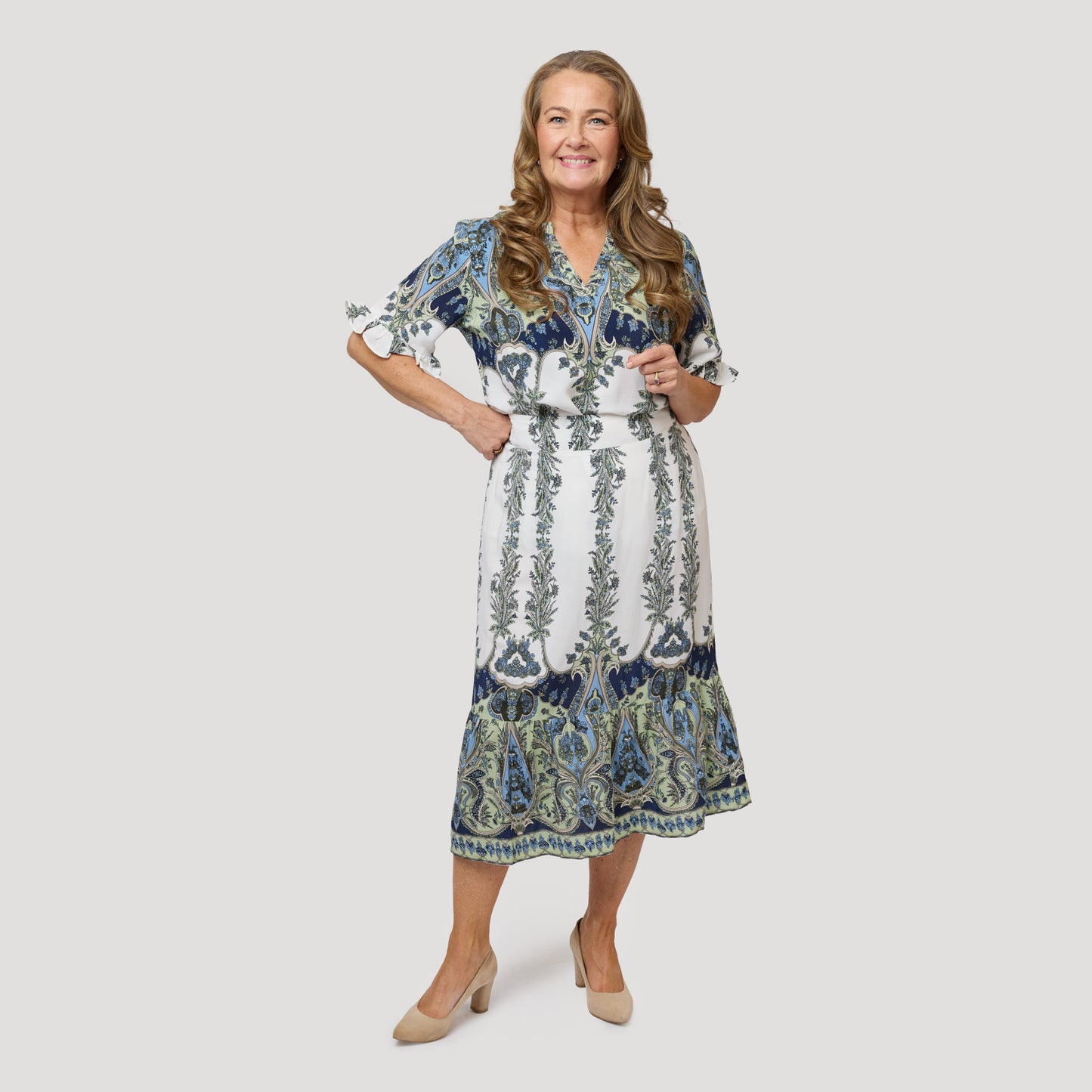 Ihana setti kauniilla kuosilla