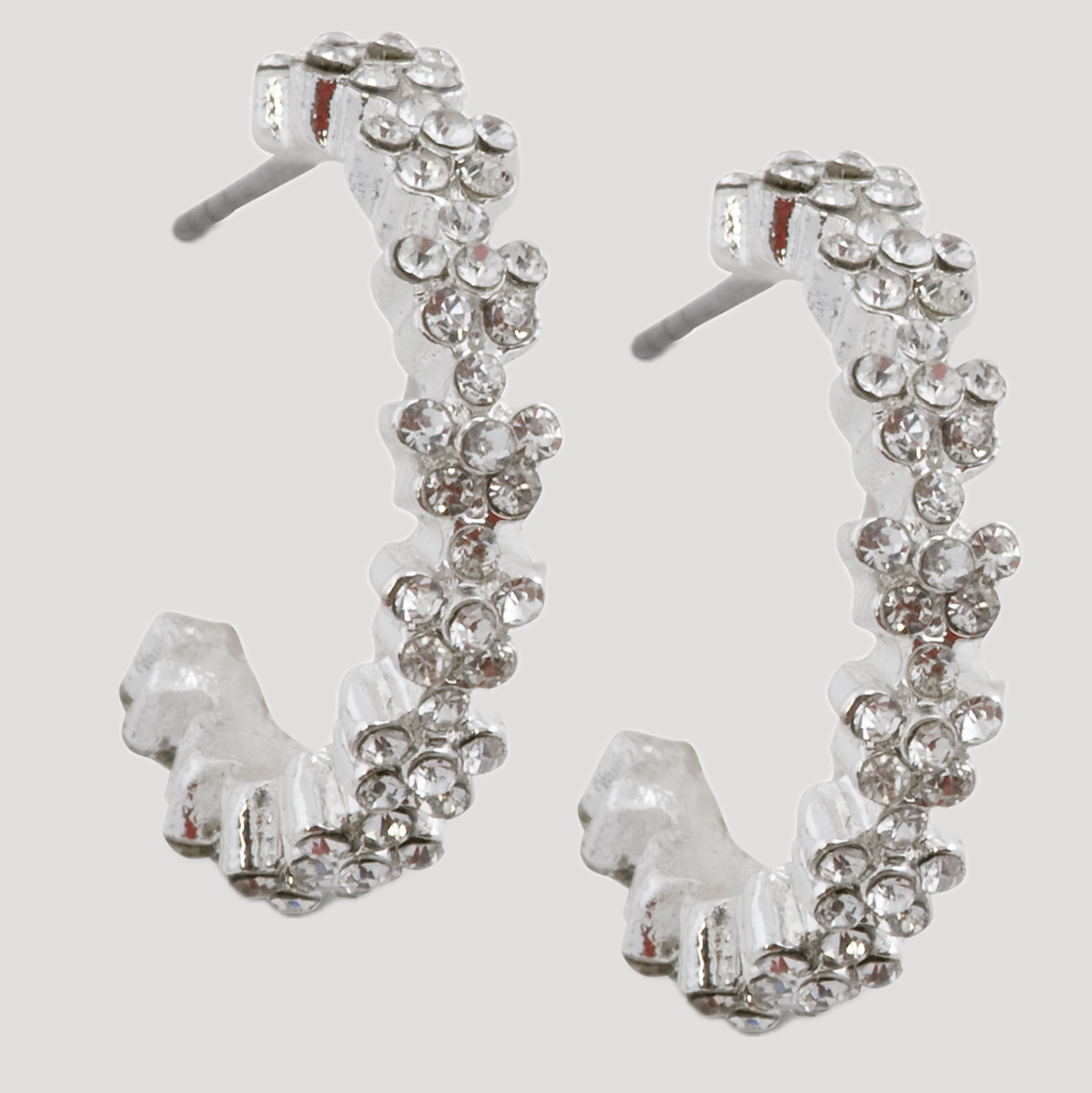 Julie Örhänge Silver - Silver