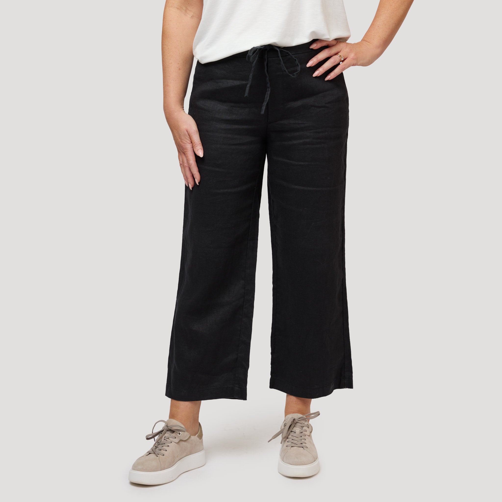 Emily nilkkapituiset pellavahousut - Musta