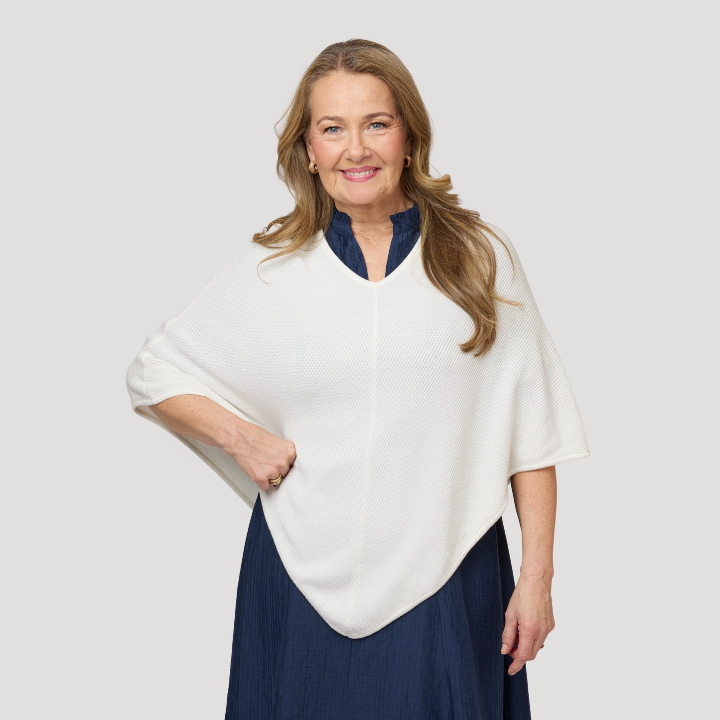 Pia poncho - Offwhite