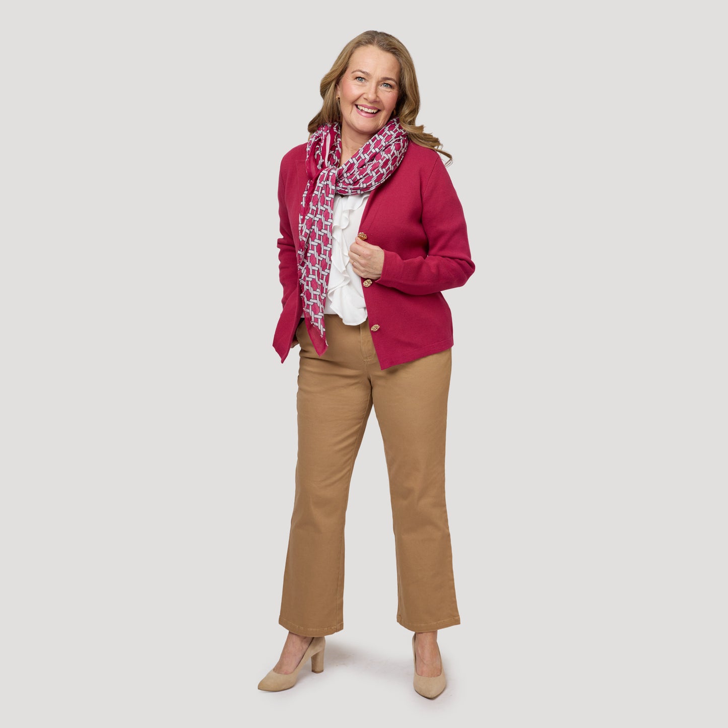 Stickad kavaj med matchande scarf