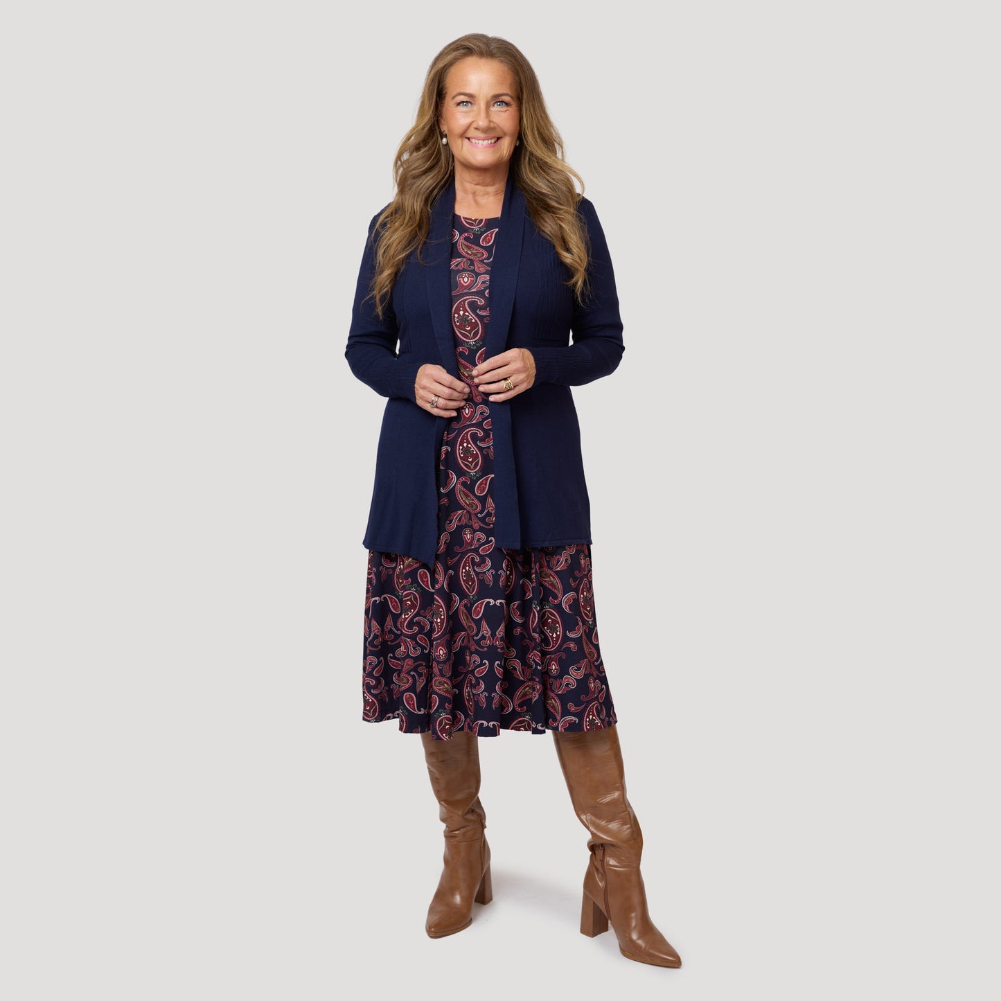 Linda klänning - Mörkblå paisley